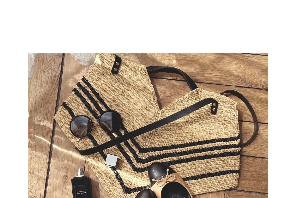 Raphia coeur bag