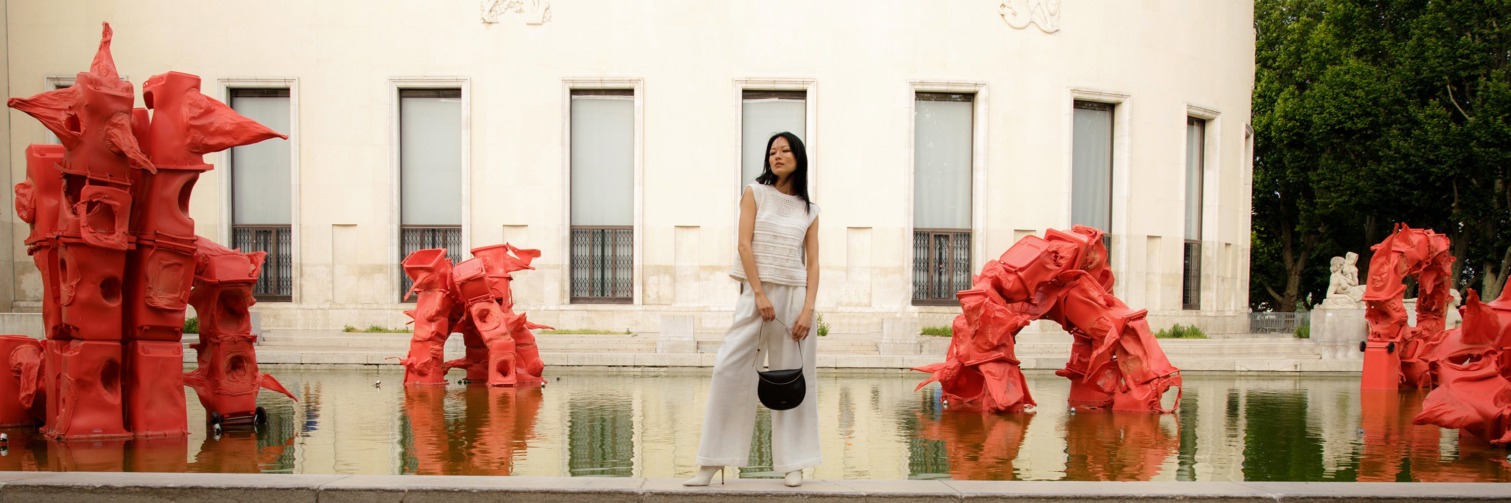 Discover Thalie Paris' Vegan Handbags Collection, crafted from eco-friendly cactus leather. Shop PETA-certified luxury bags that blend sustainability and style.