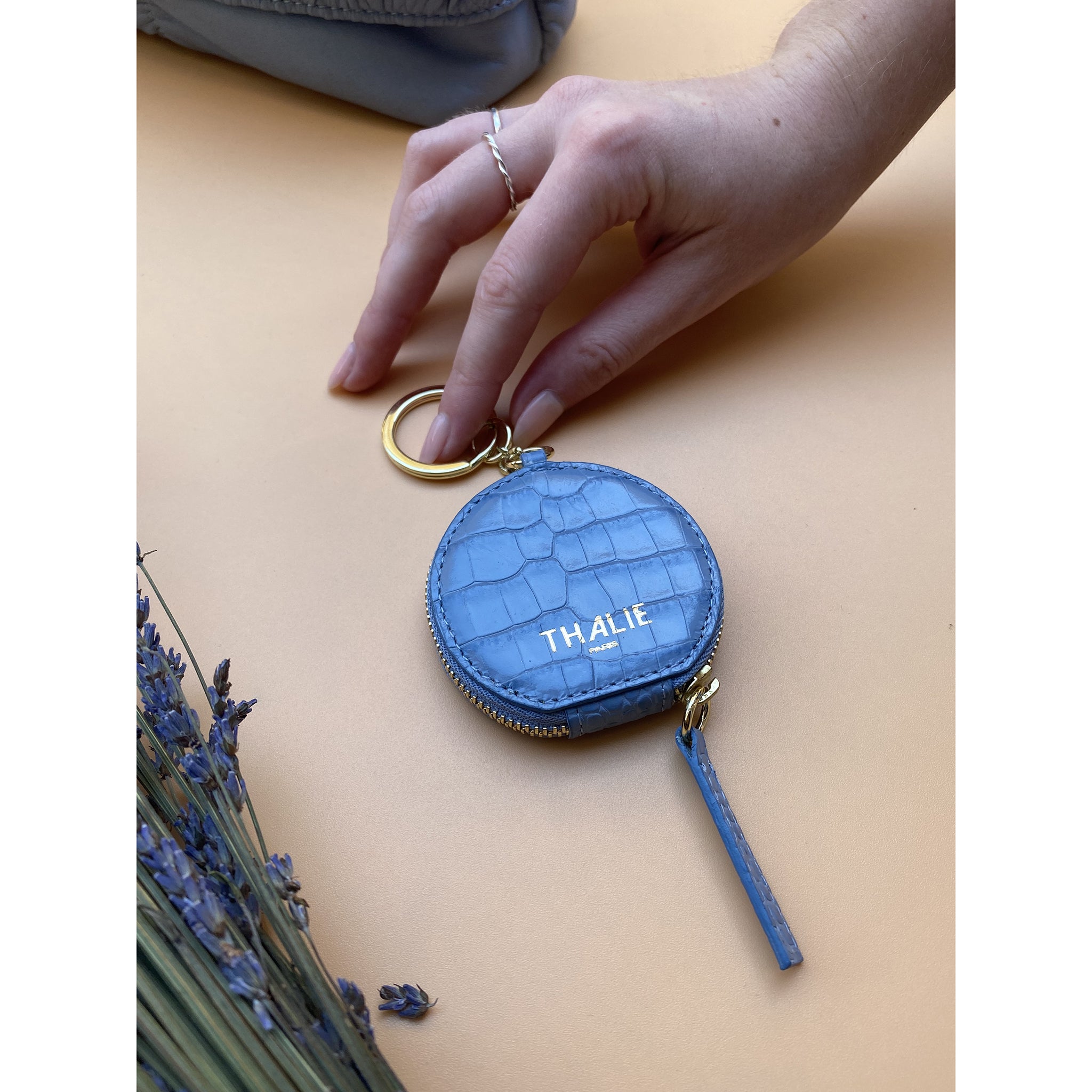 Romane - Thalie Paris